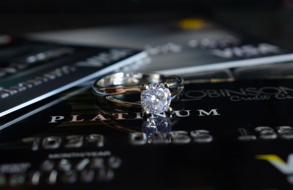 Where to Buy Lab-Created Diamond Engagement Rings?