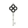 Vintage Clover Key Pendant in Gold